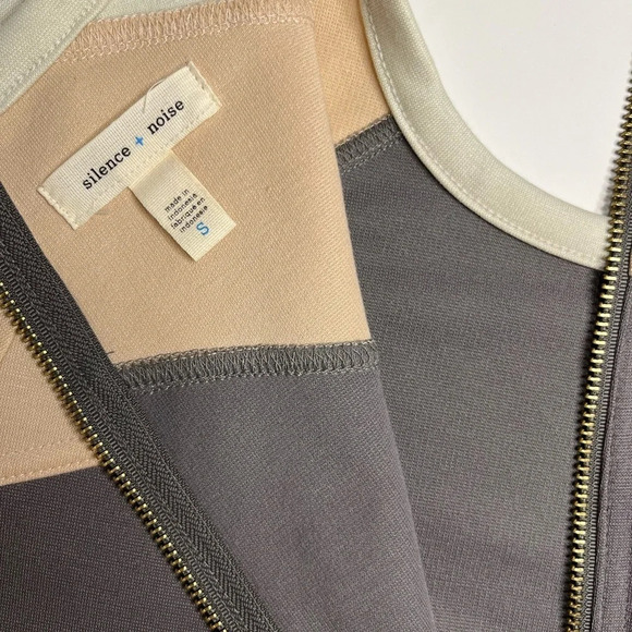 Silence + Noise (Urban Outfitters) Long Sleeve Color Block Body Con Dress - Picture 8 of 10